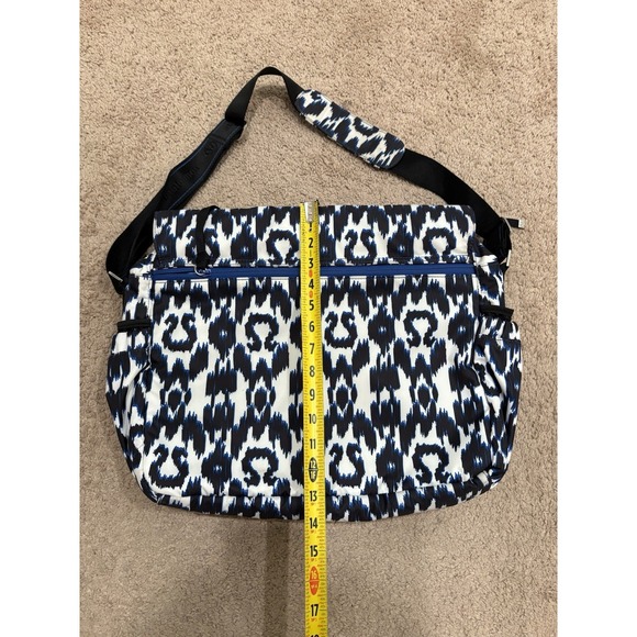 Lululemon Urban Yogini Ikat Yoga Messenger Bag Sprinkler Blue main image 2